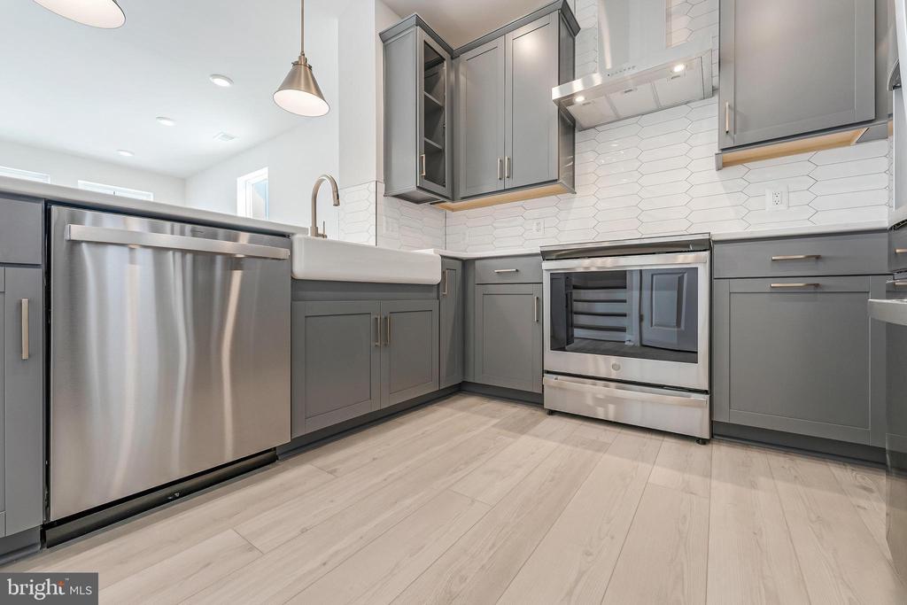 44592 STRABANE TERRACE