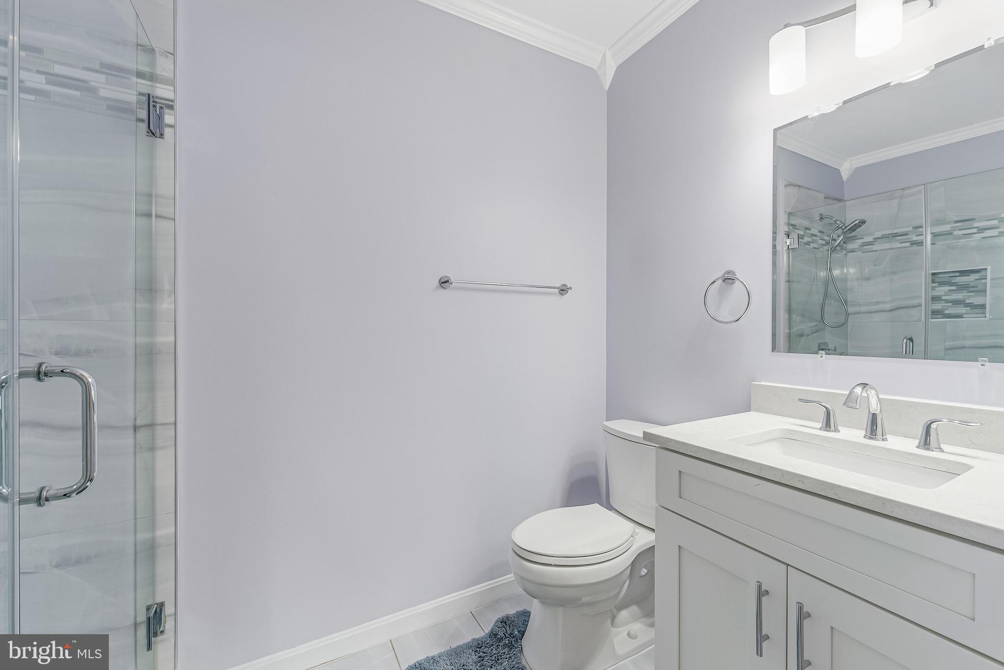 25280 LAKE SHORE SQUARE 102