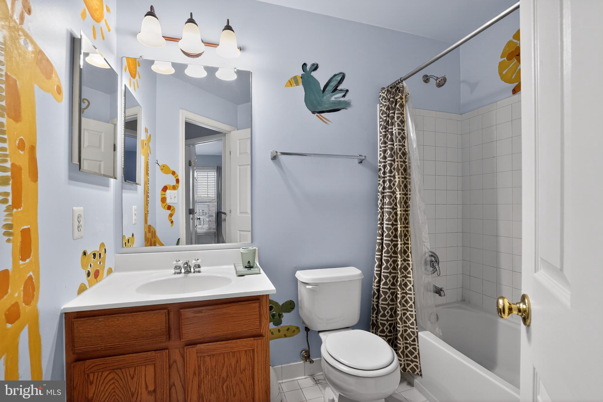 448 PEARLBUSH SQUARE NE