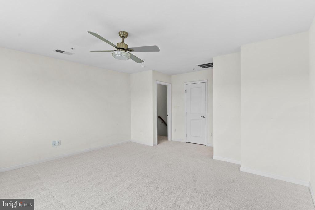 24829 COATS SQUARE