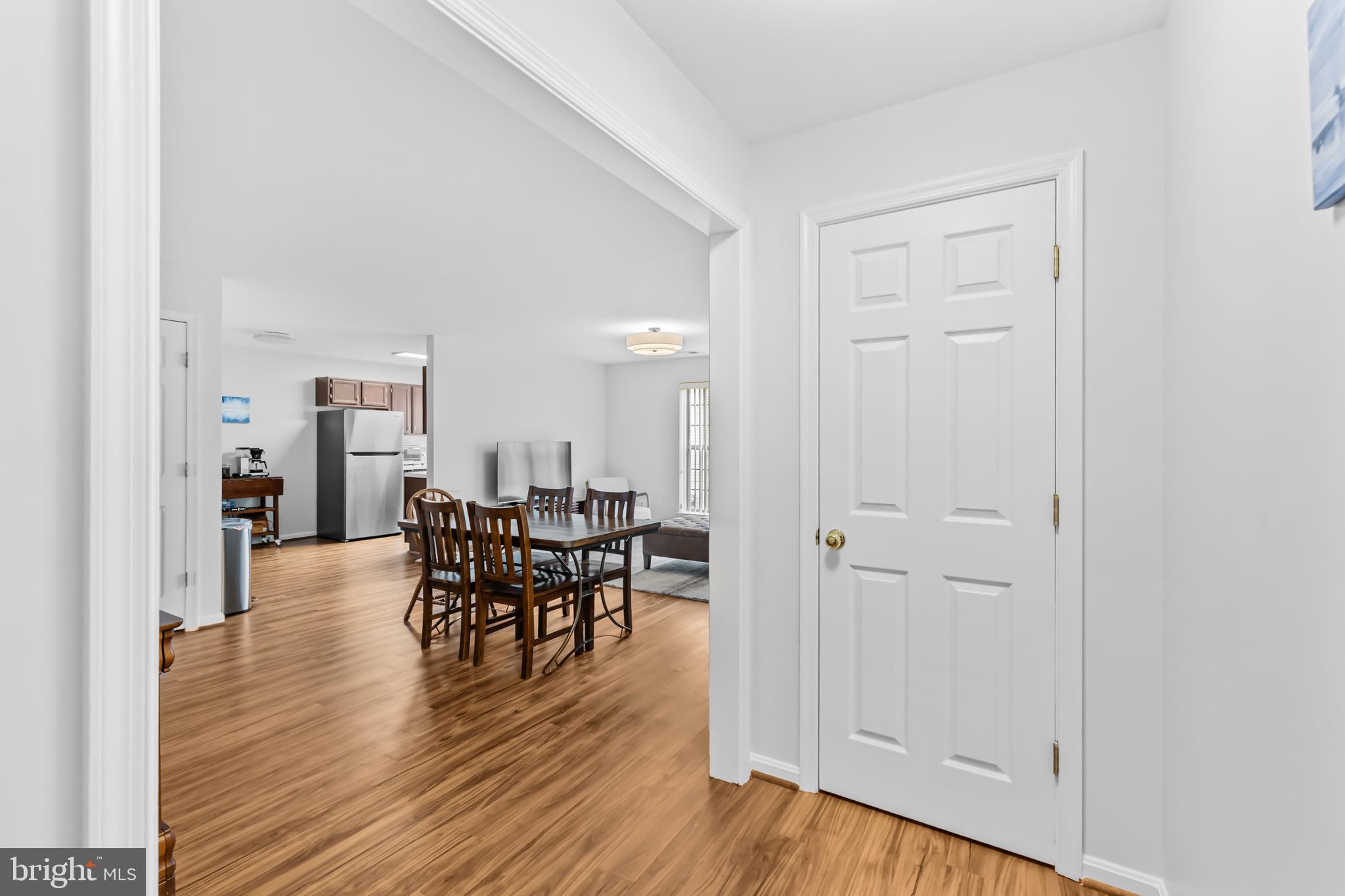 1130 HUNTMASTER TERRACE NE 201