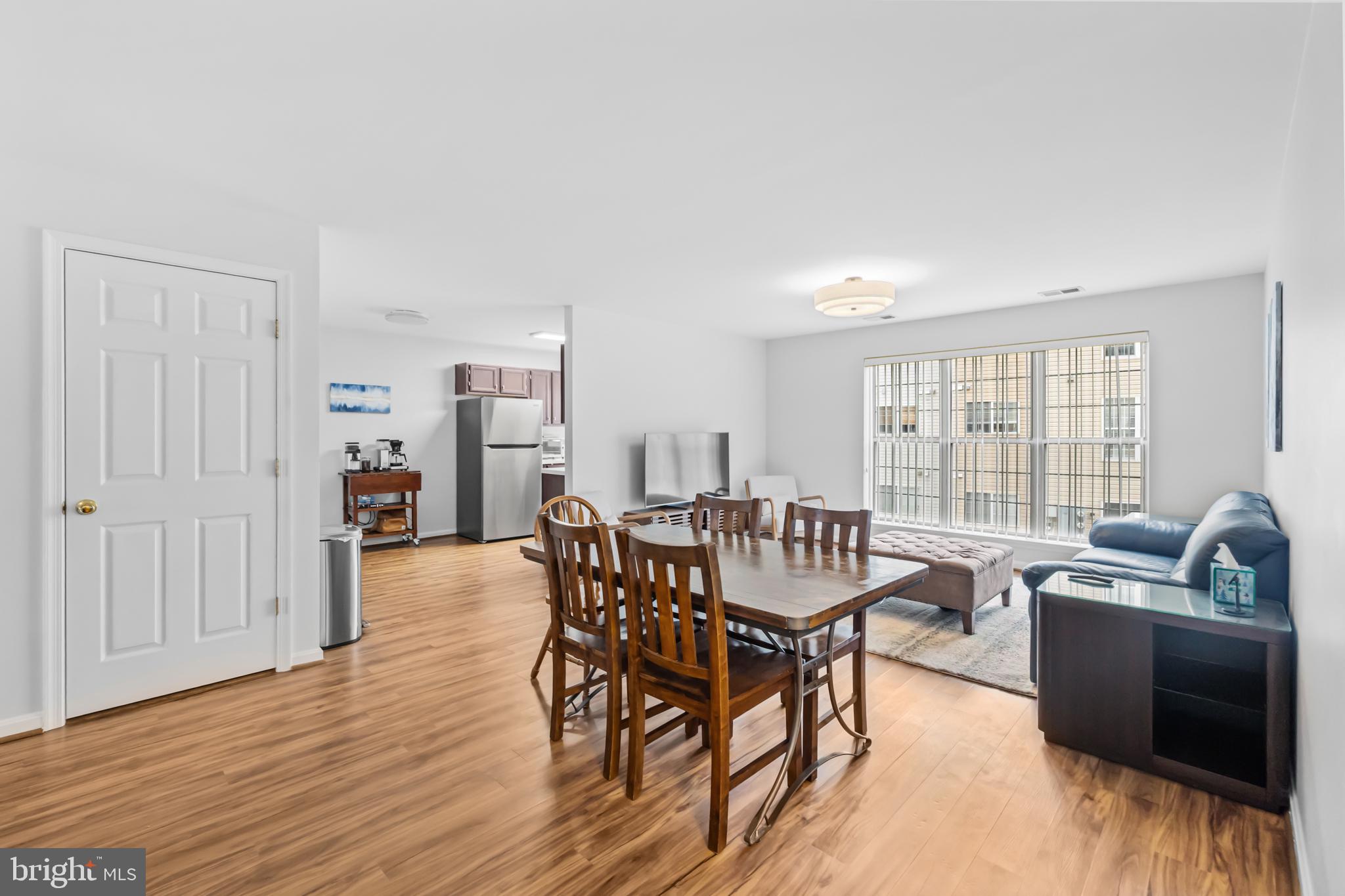 1130 HUNTMASTER TERRACE NE 201