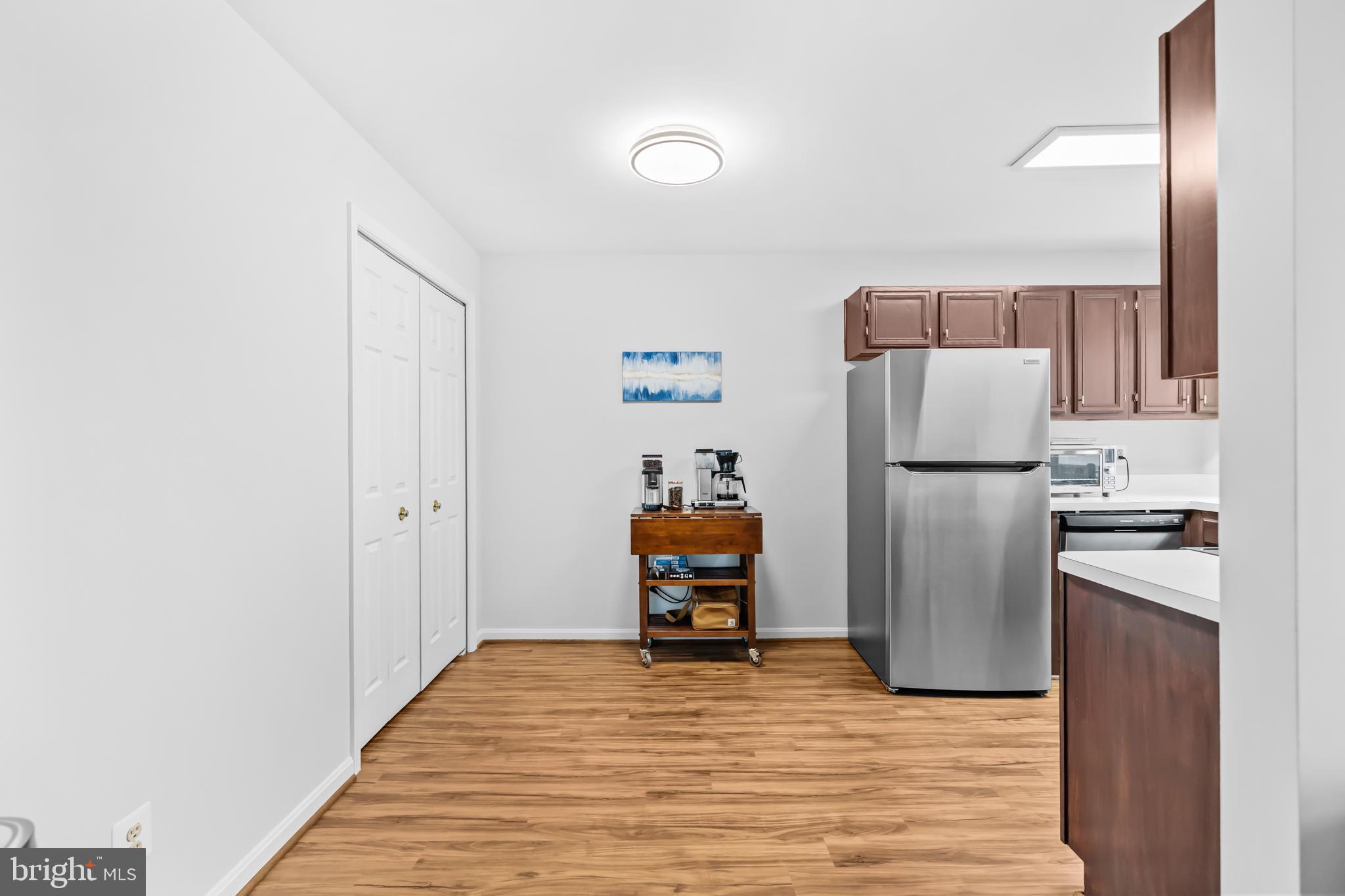 1130 HUNTMASTER TERRACE NE 201