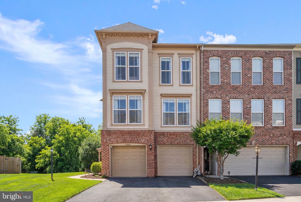 23427 SPICE BUSH TERRACE