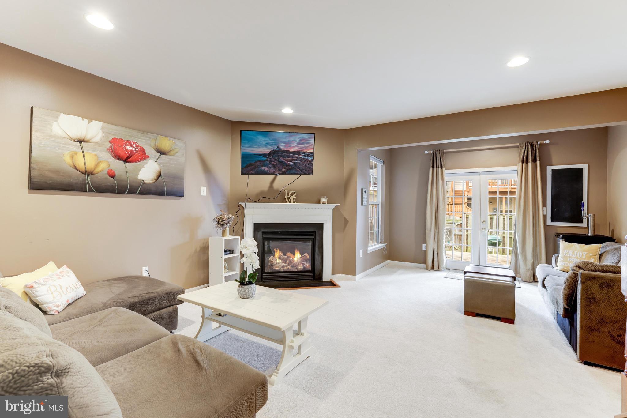 575 EDMONTON TERRACE NE