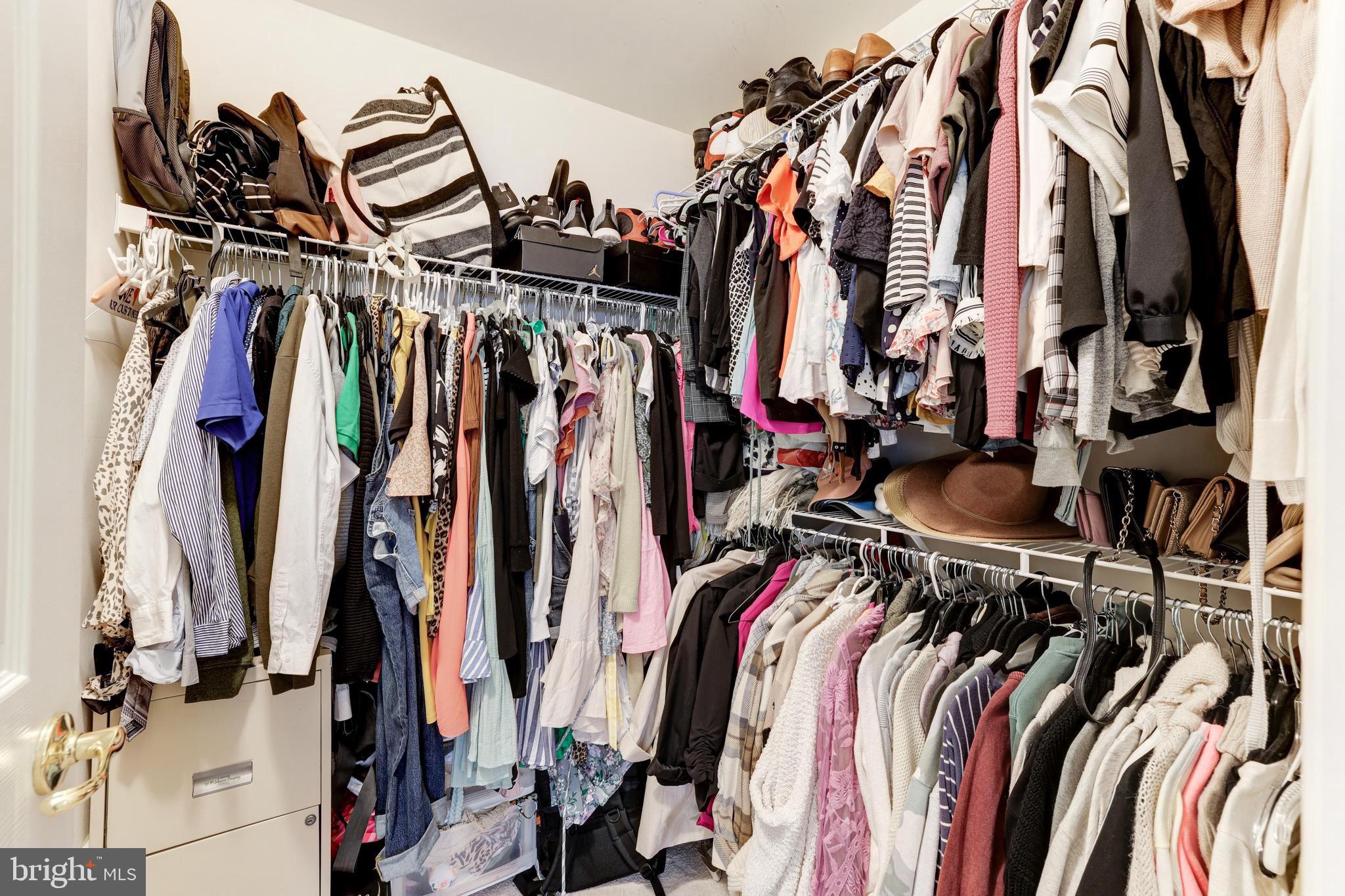 575 EDMONTON TERRACE NE