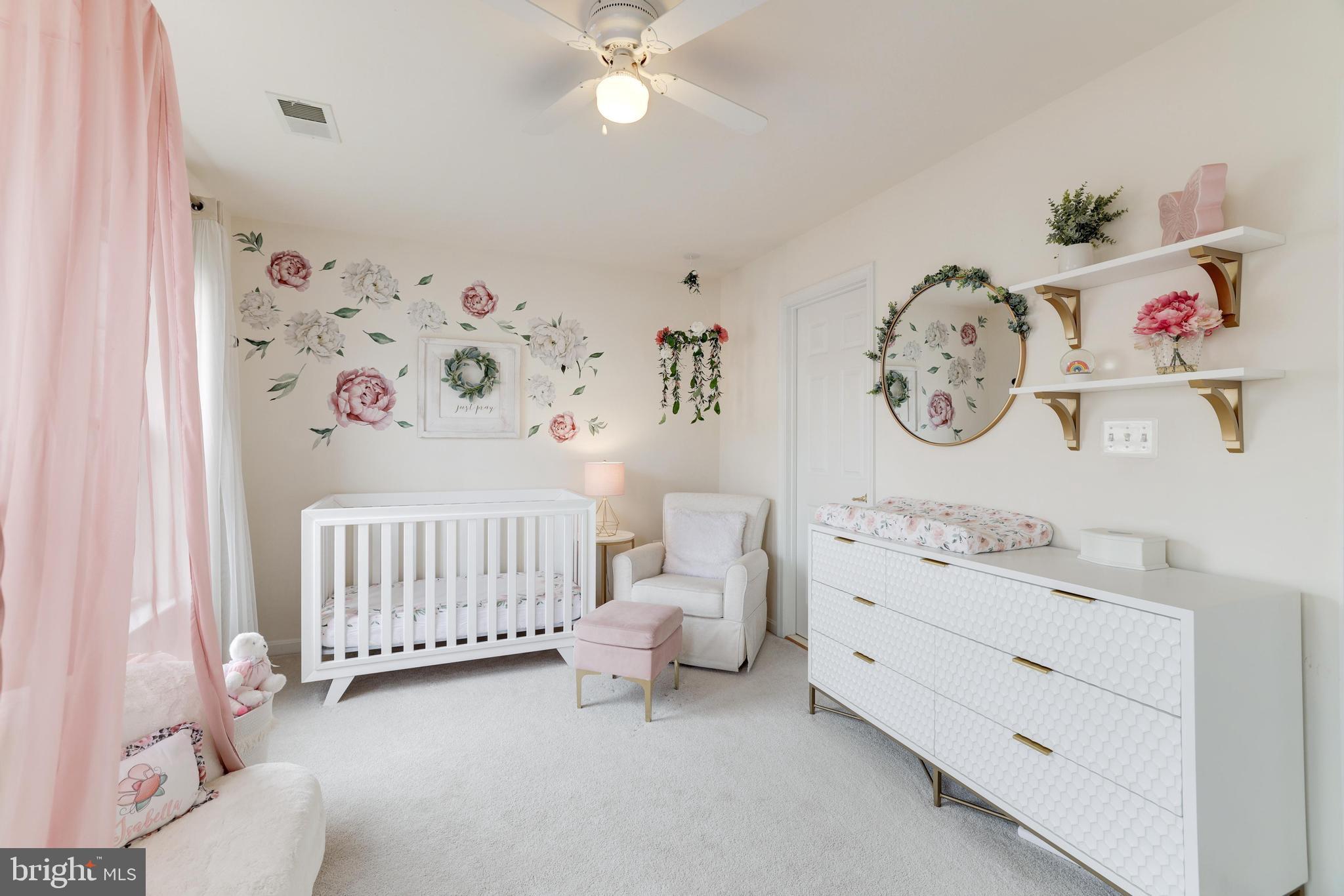 575 EDMONTON TERRACE NE