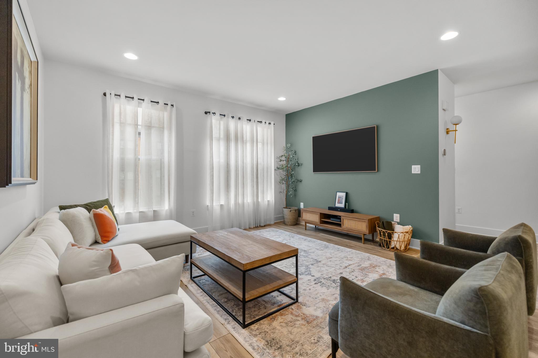 42338 NELSONVILLE TERRACE