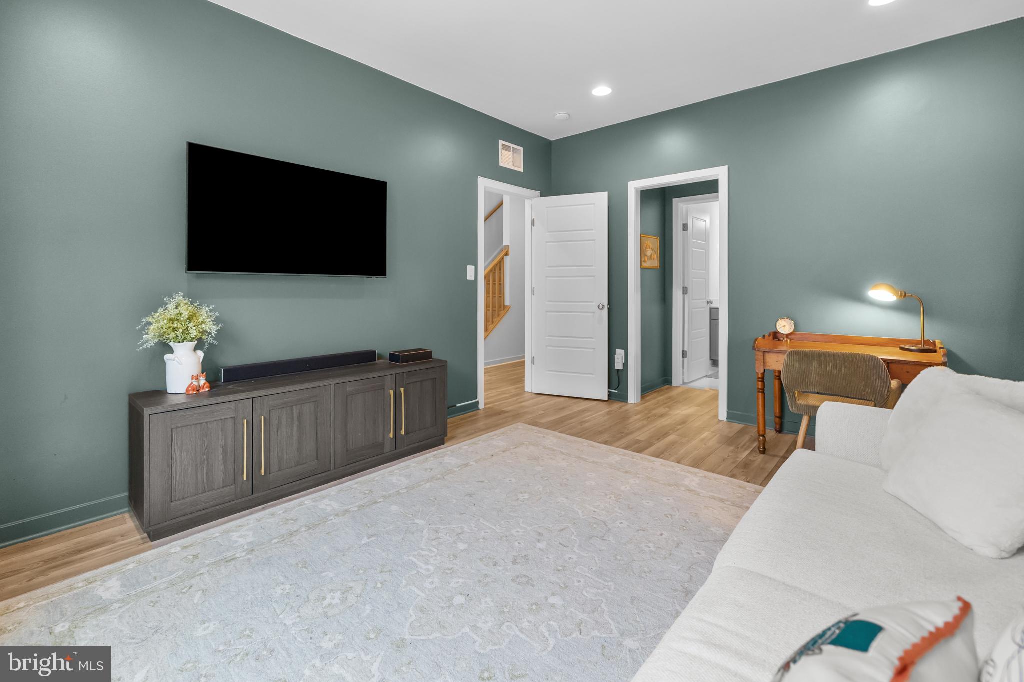 42338 NELSONVILLE TERRACE