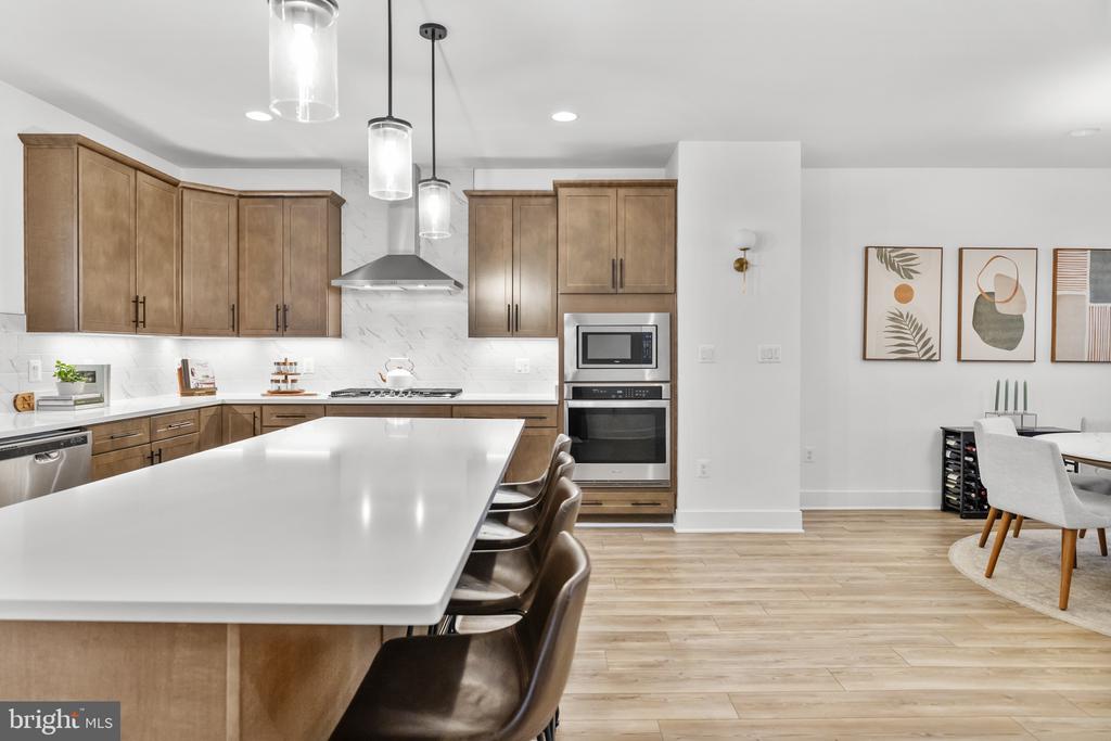 42338 NELSONVILLE TERRACE