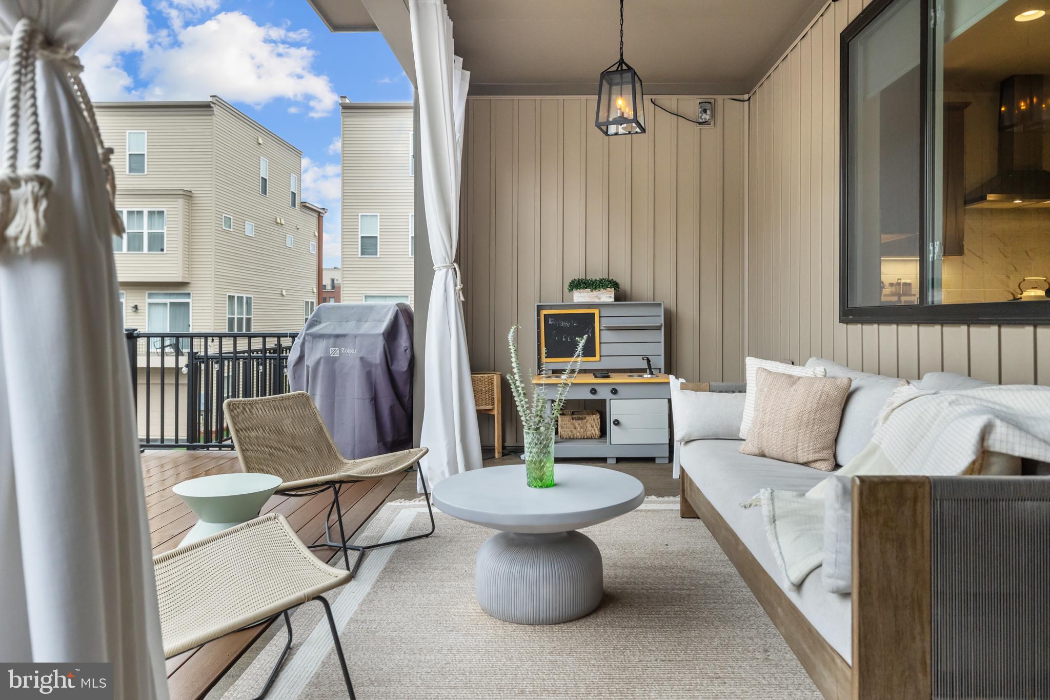 42338 NELSONVILLE TERRACE