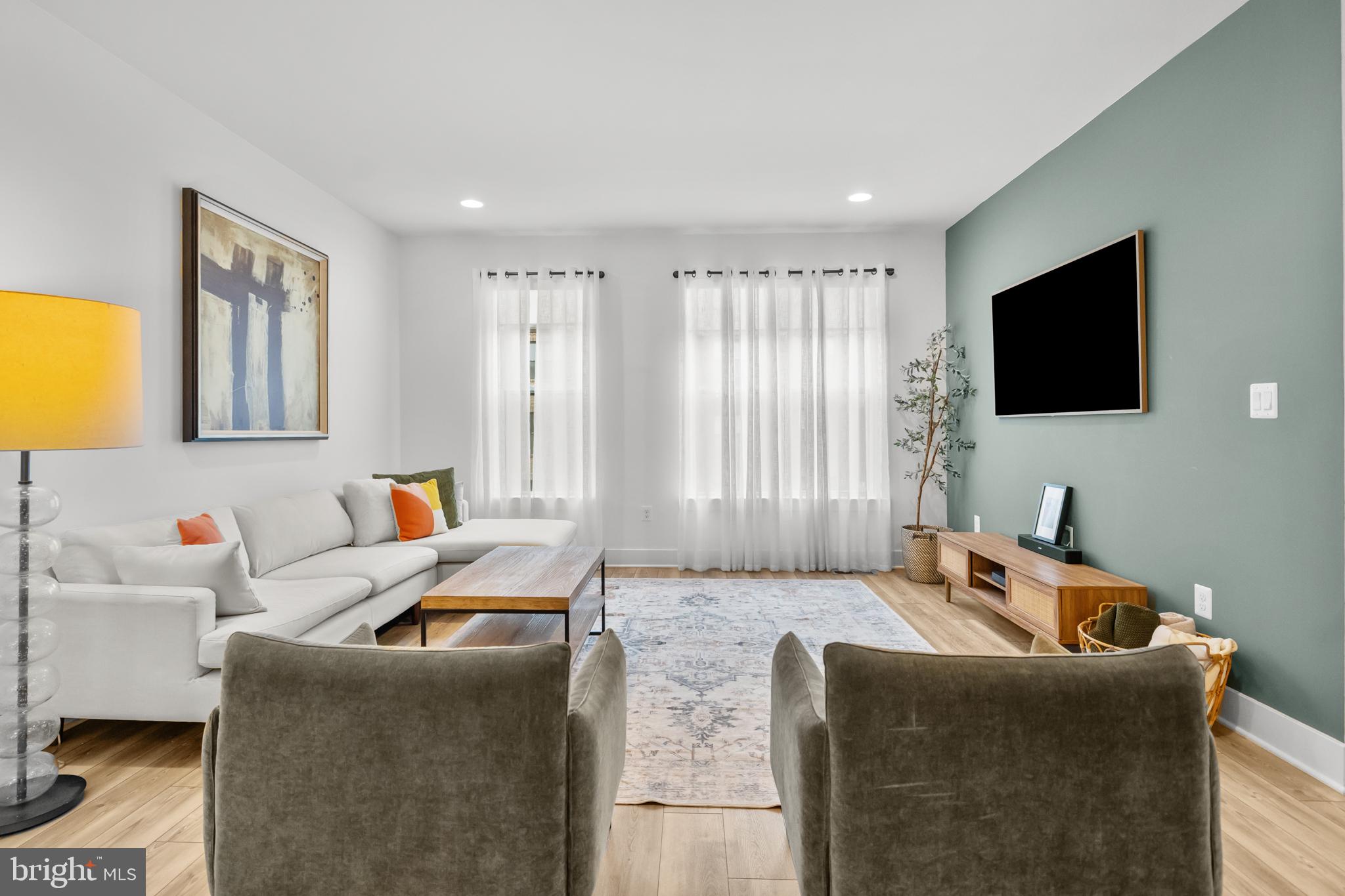 42338 NELSONVILLE TERRACE