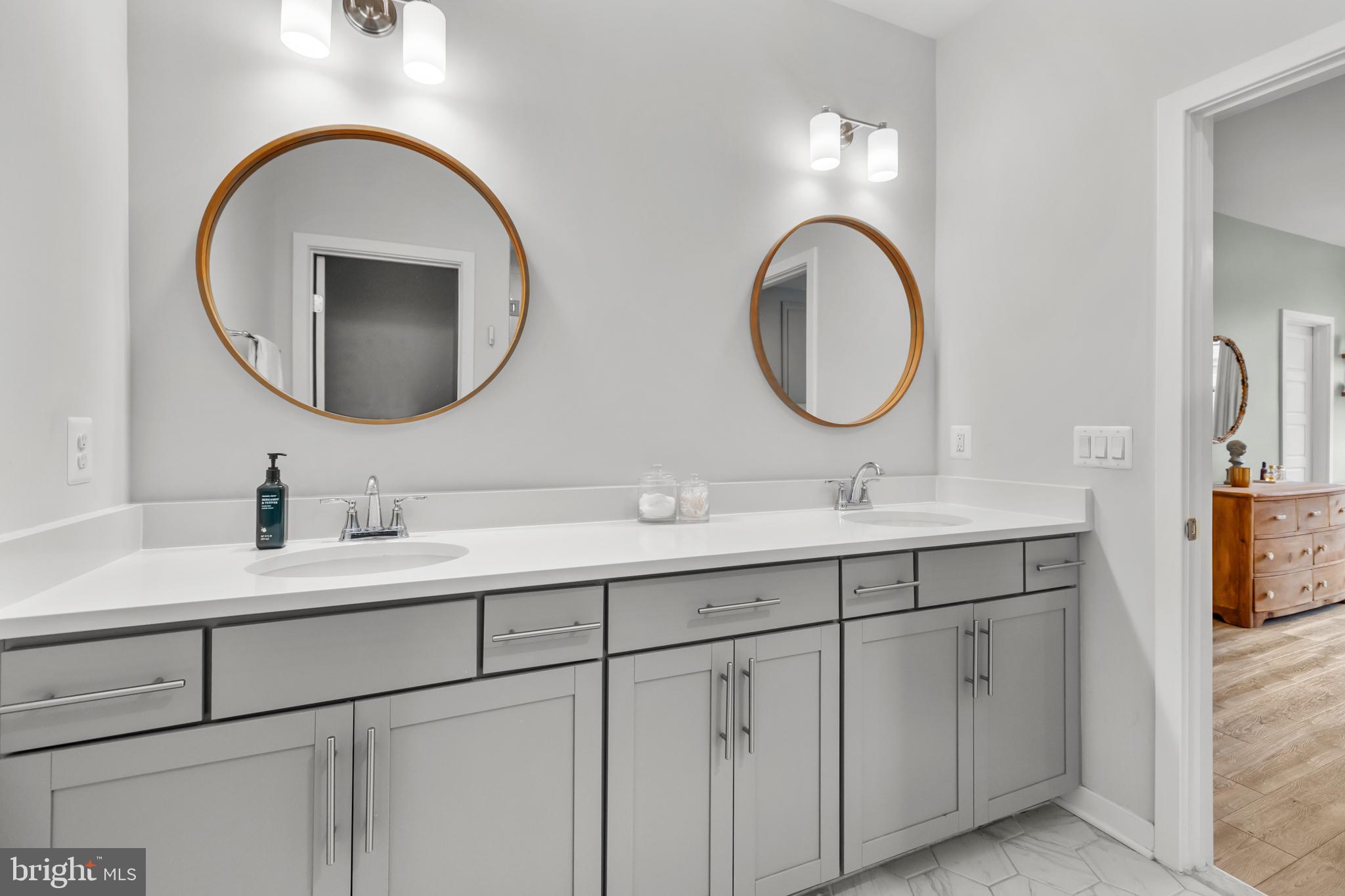 42338 NELSONVILLE TERRACE