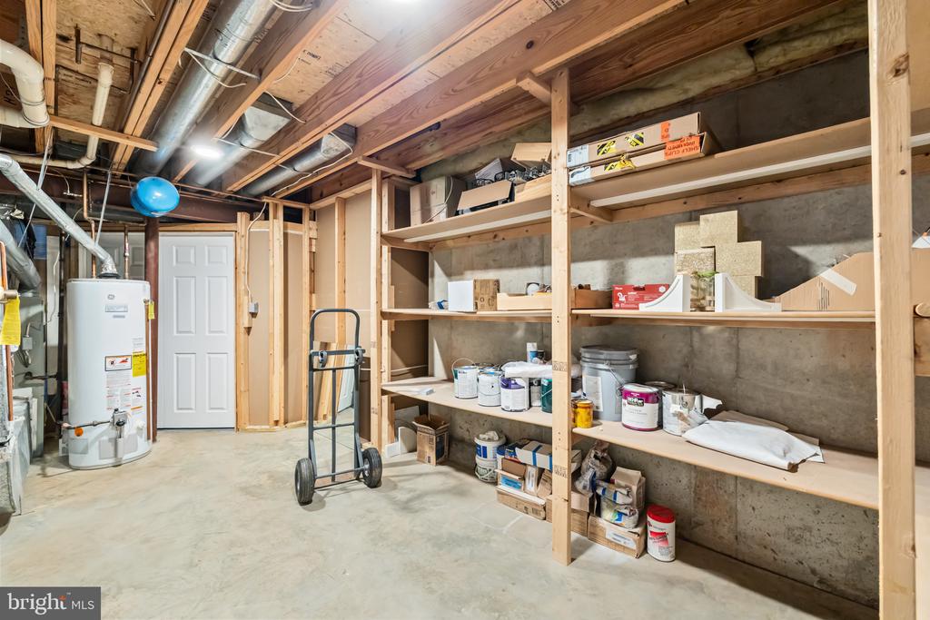 46564 HAMPSHIRE STATION DRIVE