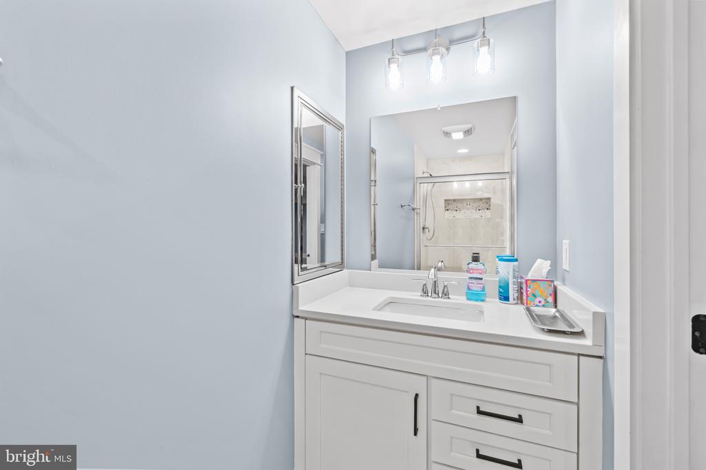 46564 HAMPSHIRE STATION DRIVE