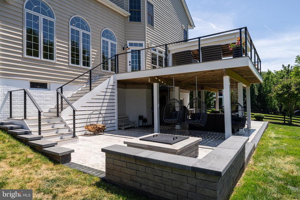 24168 SPRING MEADOW CIRCLE