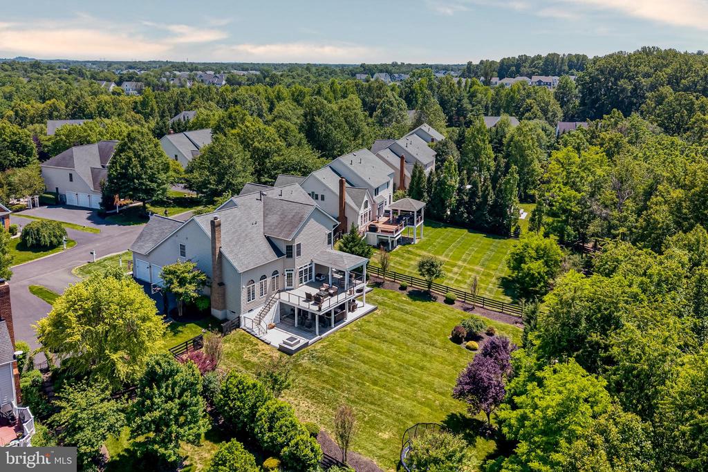 24168 SPRING MEADOW CIRCLE