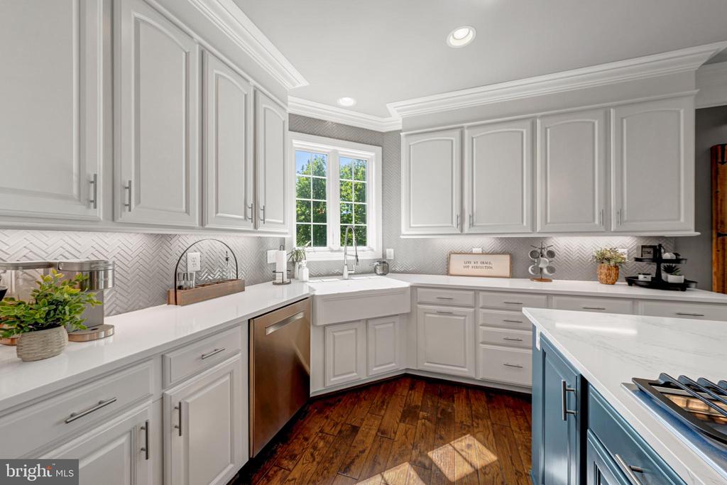 24168 SPRING MEADOW CIRCLE