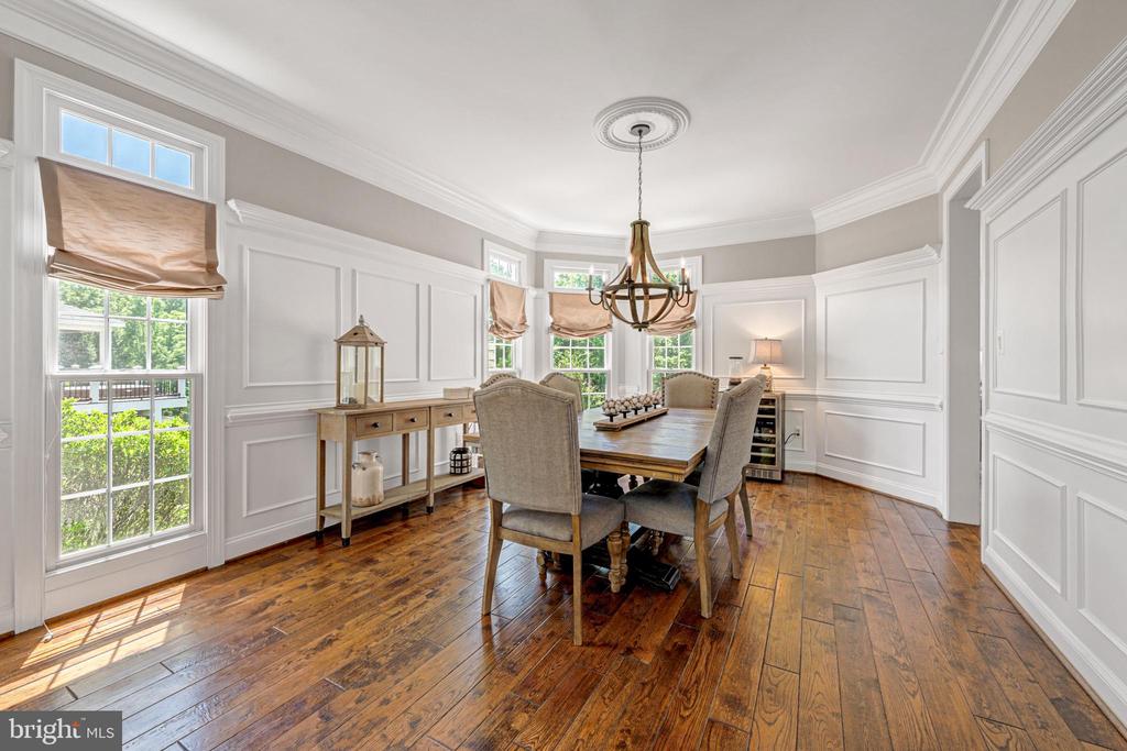24168 SPRING MEADOW CIRCLE