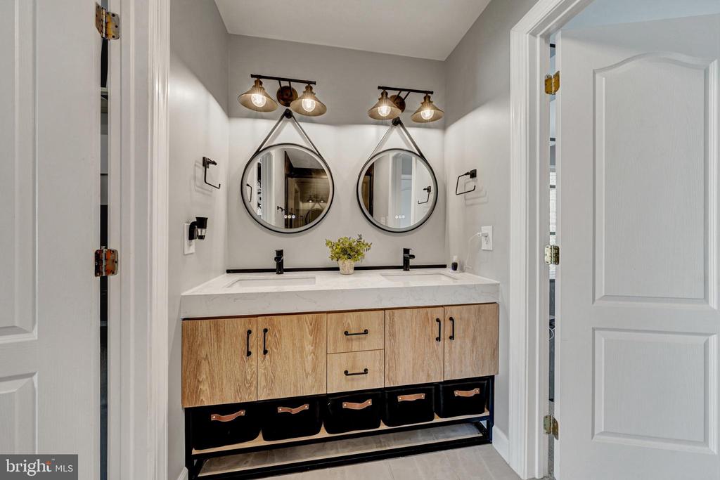 24168 SPRING MEADOW CIRCLE