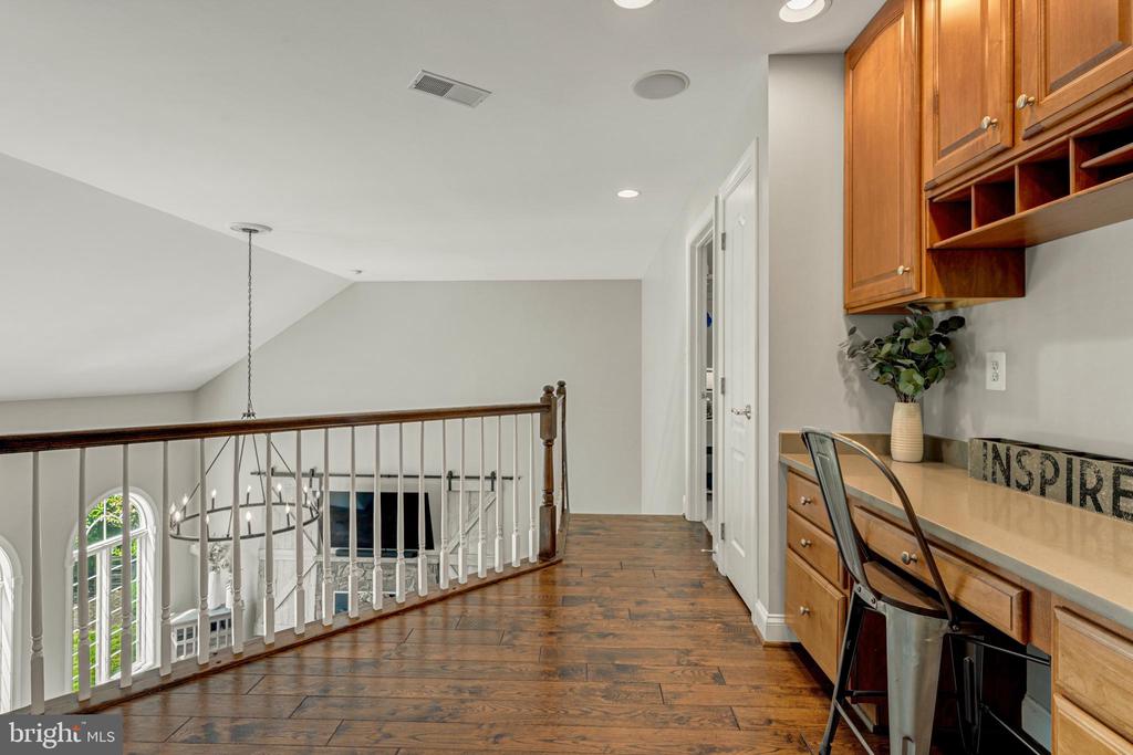 24168 SPRING MEADOW CIRCLE