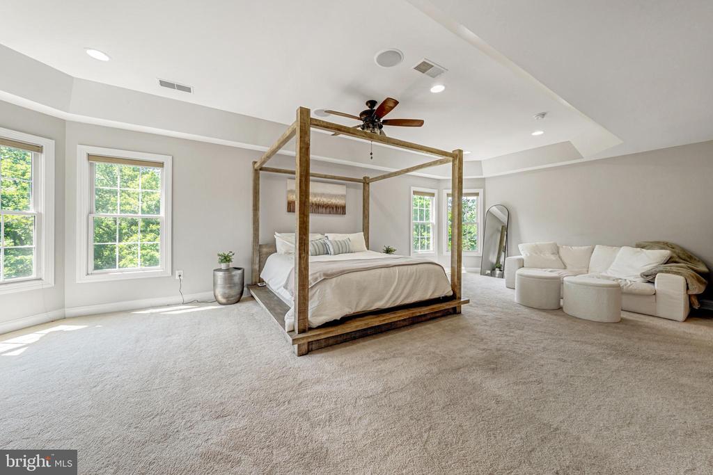 24168 SPRING MEADOW CIRCLE