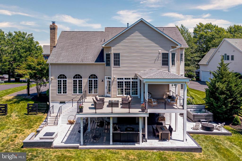 24168 SPRING MEADOW CIRCLE