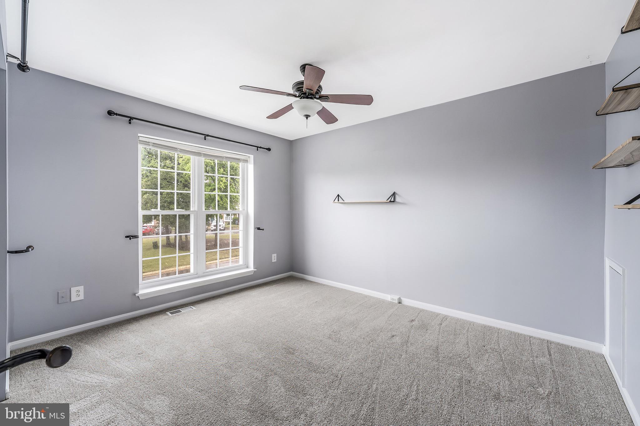 98 SAINT CHARLES SQUARE