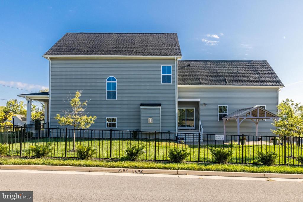 13 S LOCUST STREET