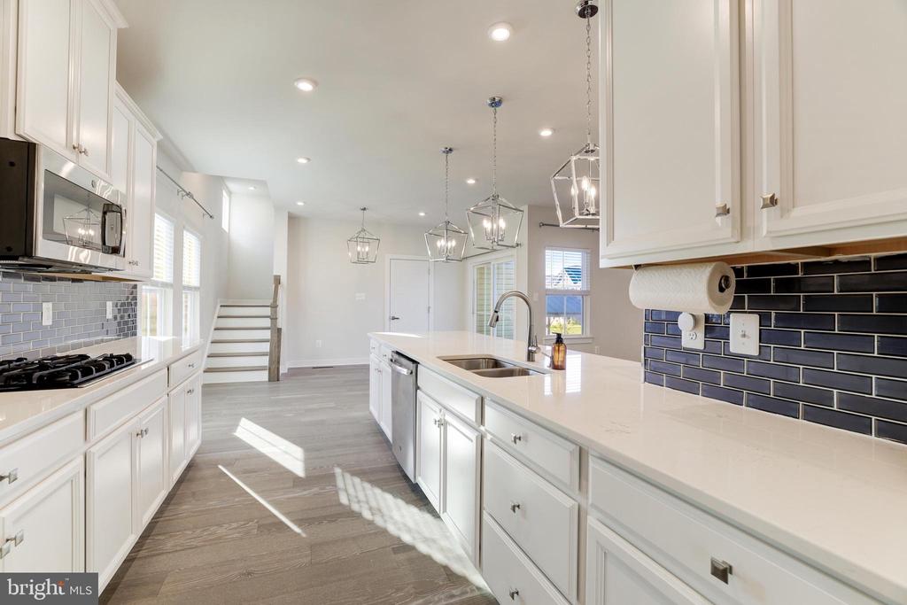 13 S LOCUST STREET