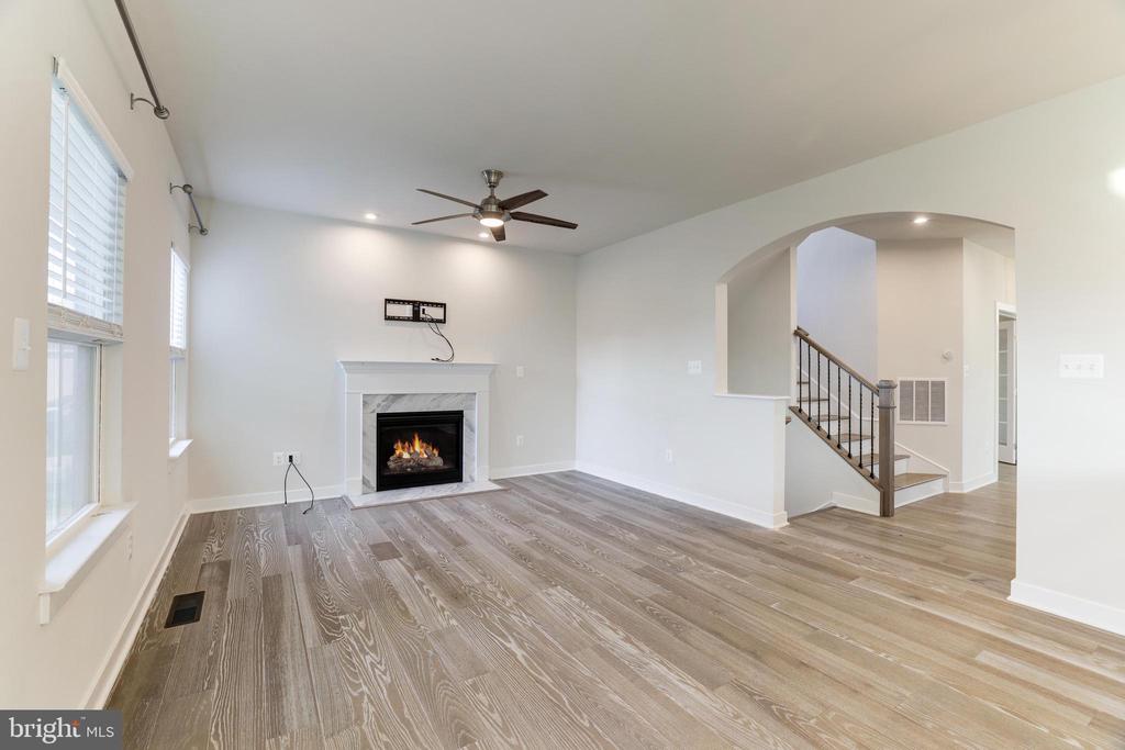 13 S LOCUST STREET