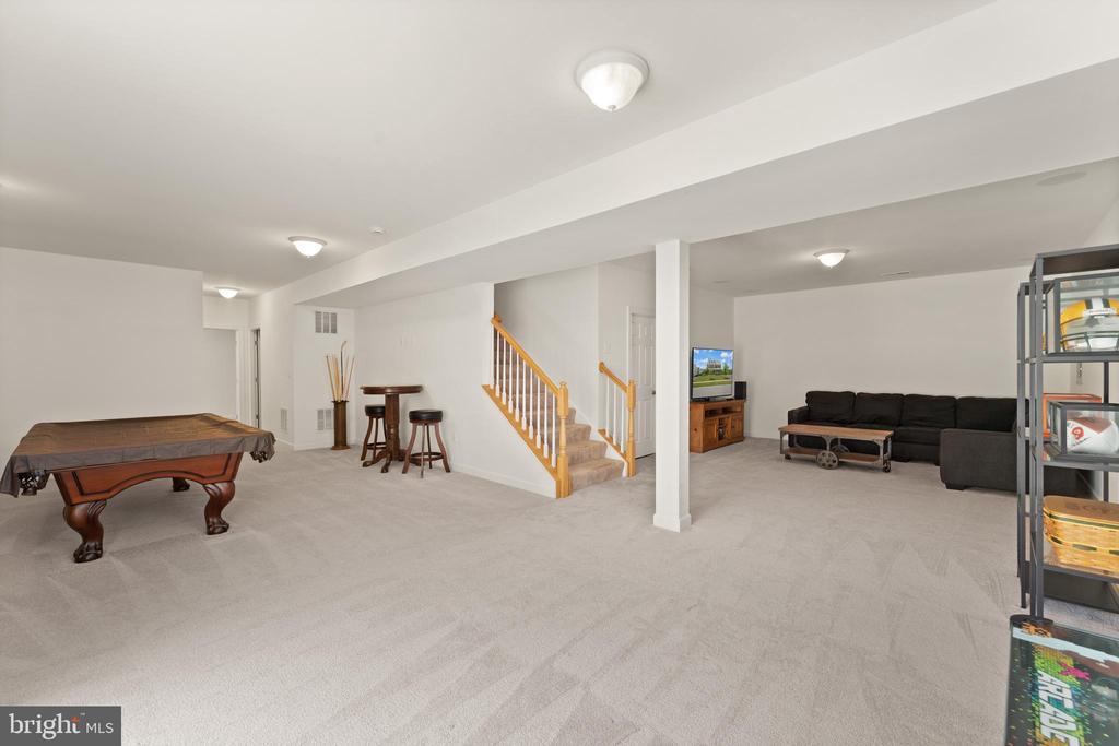 46 STONE OAK PLACE