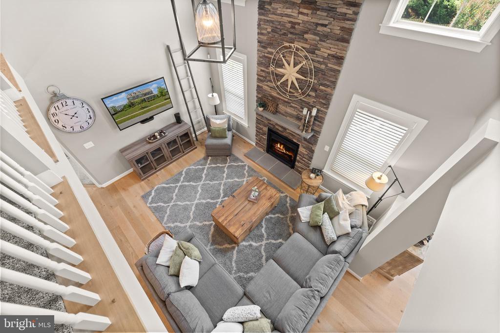 46 STONE OAK PLACE