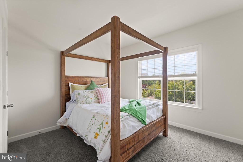 46 STONE OAK PLACE