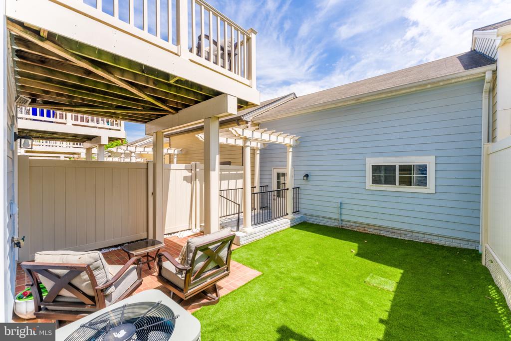 314 VIRGINIA WILDFLOWER TERRACE SE
