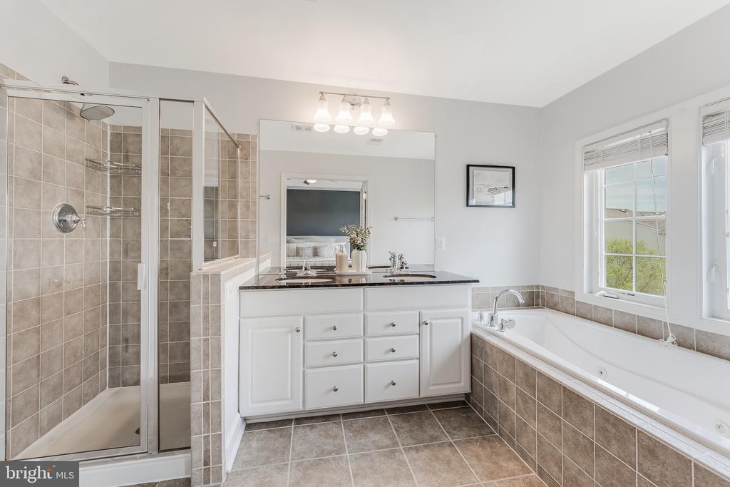 314 VIRGINIA WILDFLOWER TERRACE SE