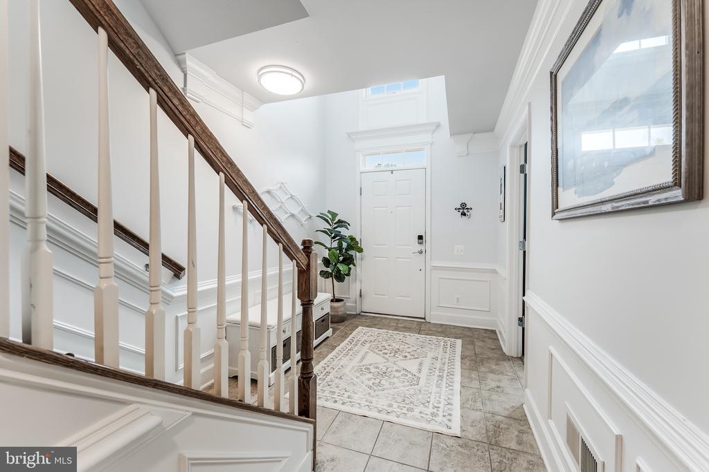 314 VIRGINIA WILDFLOWER TERRACE SE