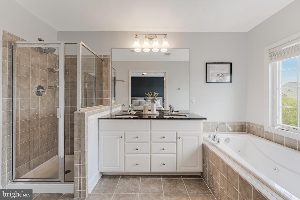 314 VIRGINIA WILDFLOWER TERRACE SE