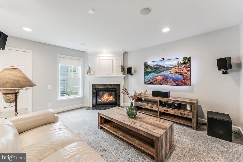 314 VIRGINIA WILDFLOWER TERRACE SE