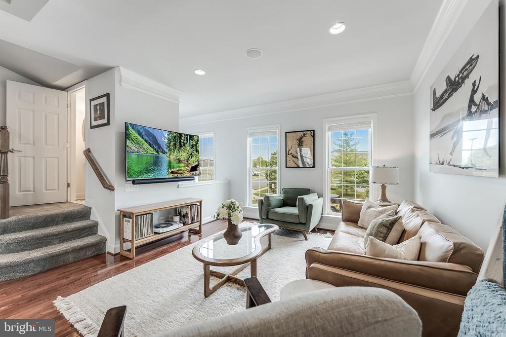 314 VIRGINIA WILDFLOWER TERRACE SE