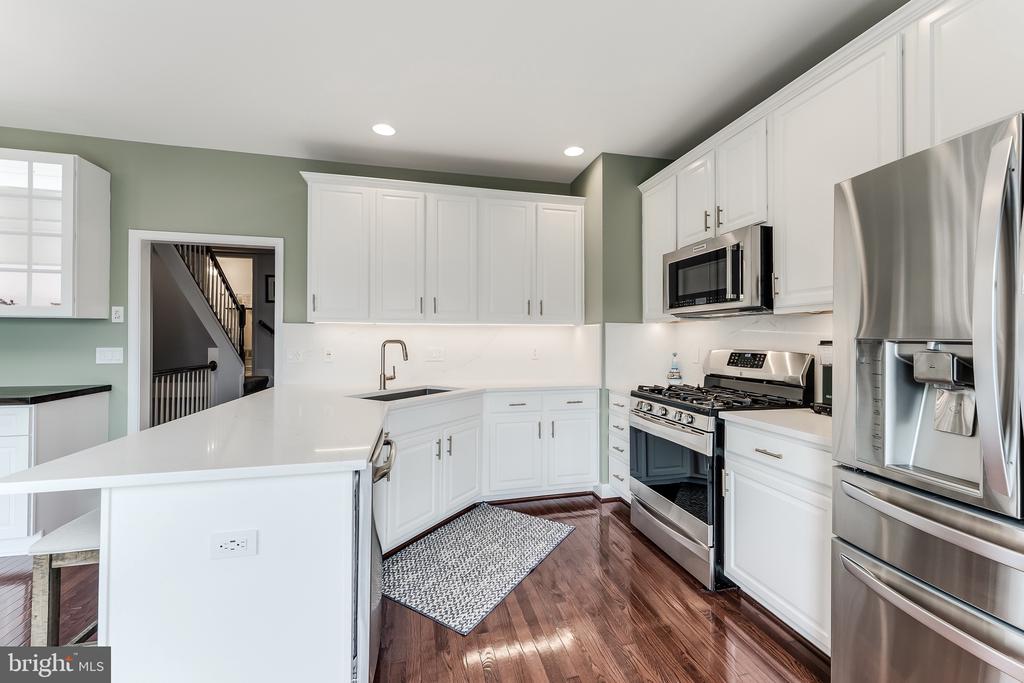 314 VIRGINIA WILDFLOWER TERRACE SE