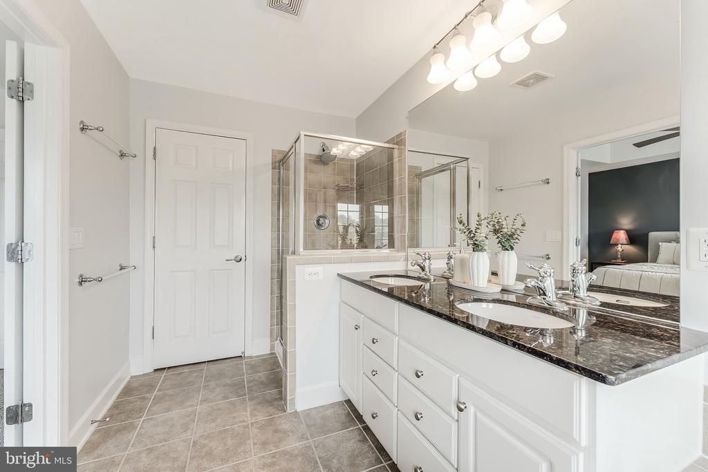 314 VIRGINIA WILDFLOWER TERRACE SE