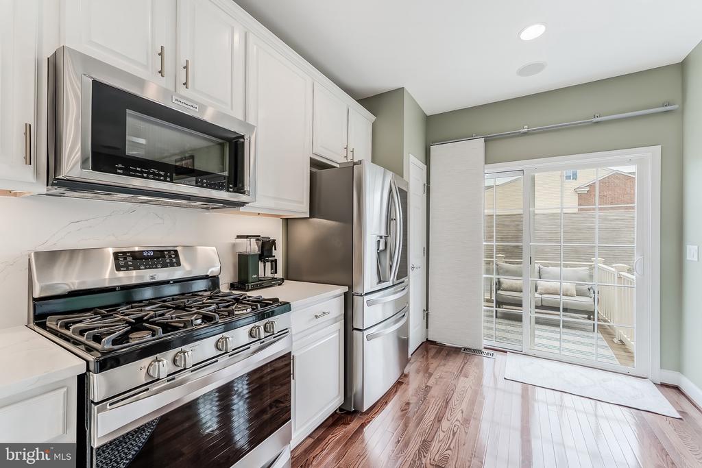 314 VIRGINIA WILDFLOWER TERRACE SE