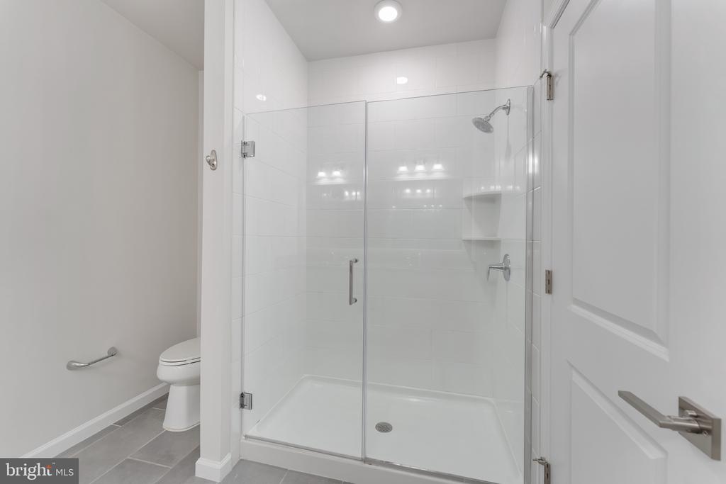 23215 MILLTOWN KNOLL SQUARE Unit: 115