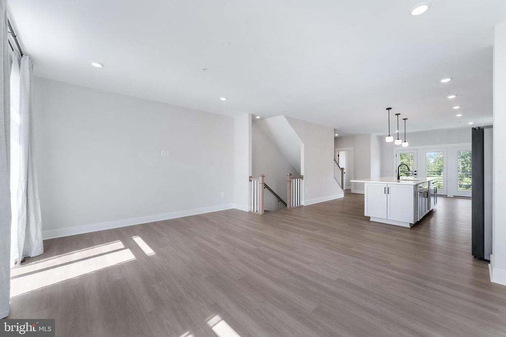 22819 TAWNY PINE SQUARE