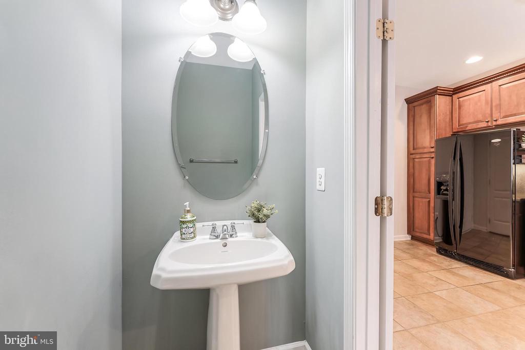 22681 SETTLERS TRAIL TERRACE