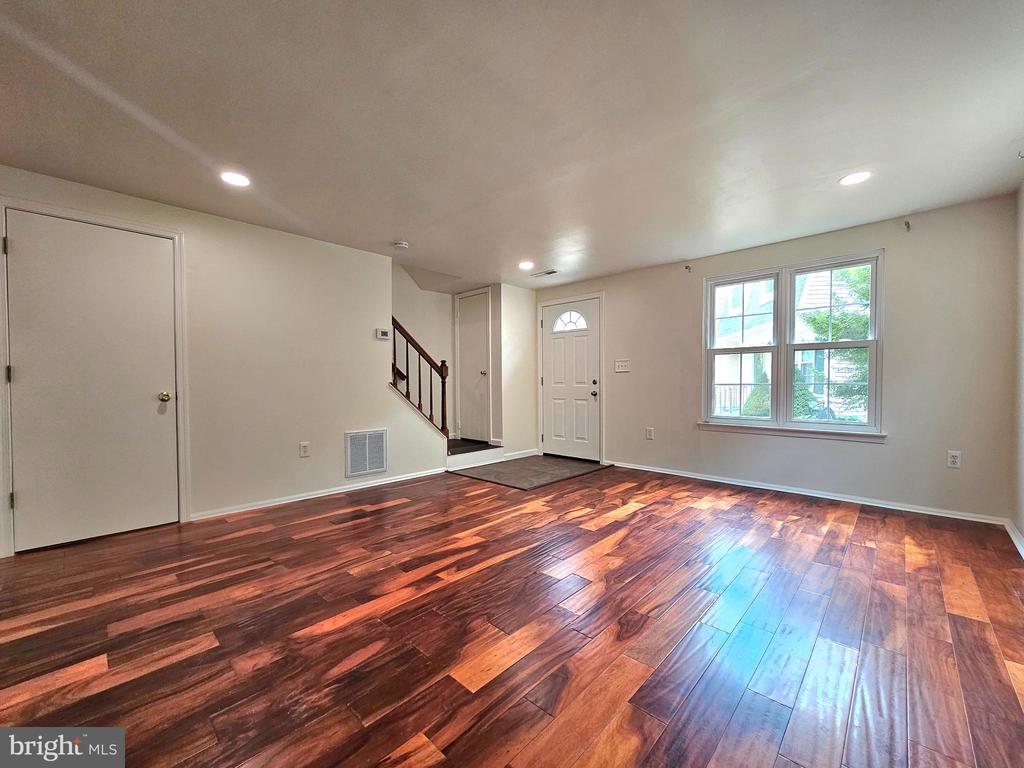8333 FELSTED LANE #21