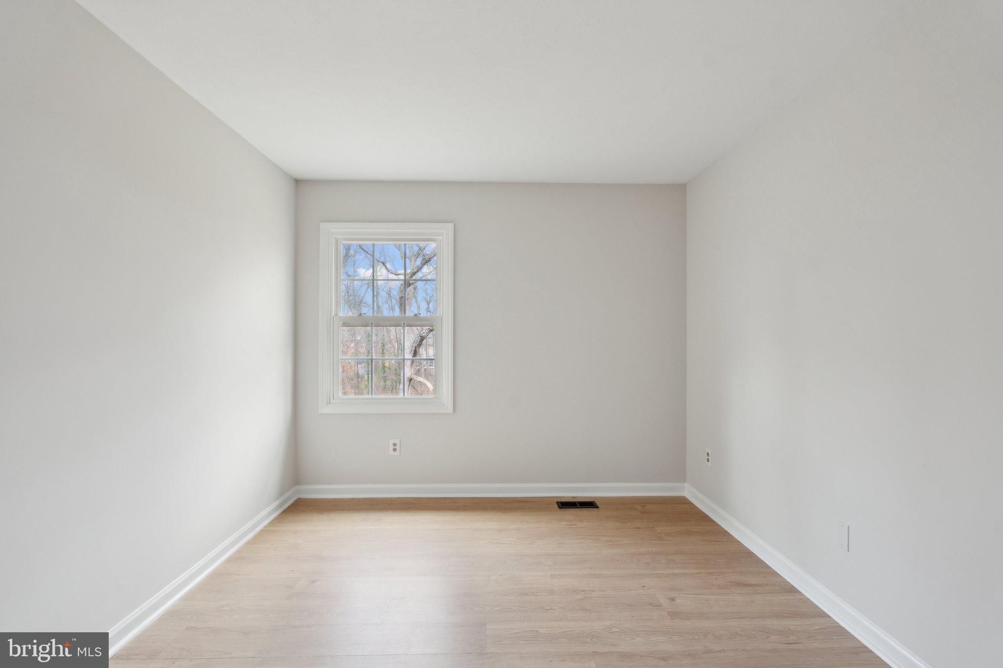 10241 BATTLEFIELD DRIVE