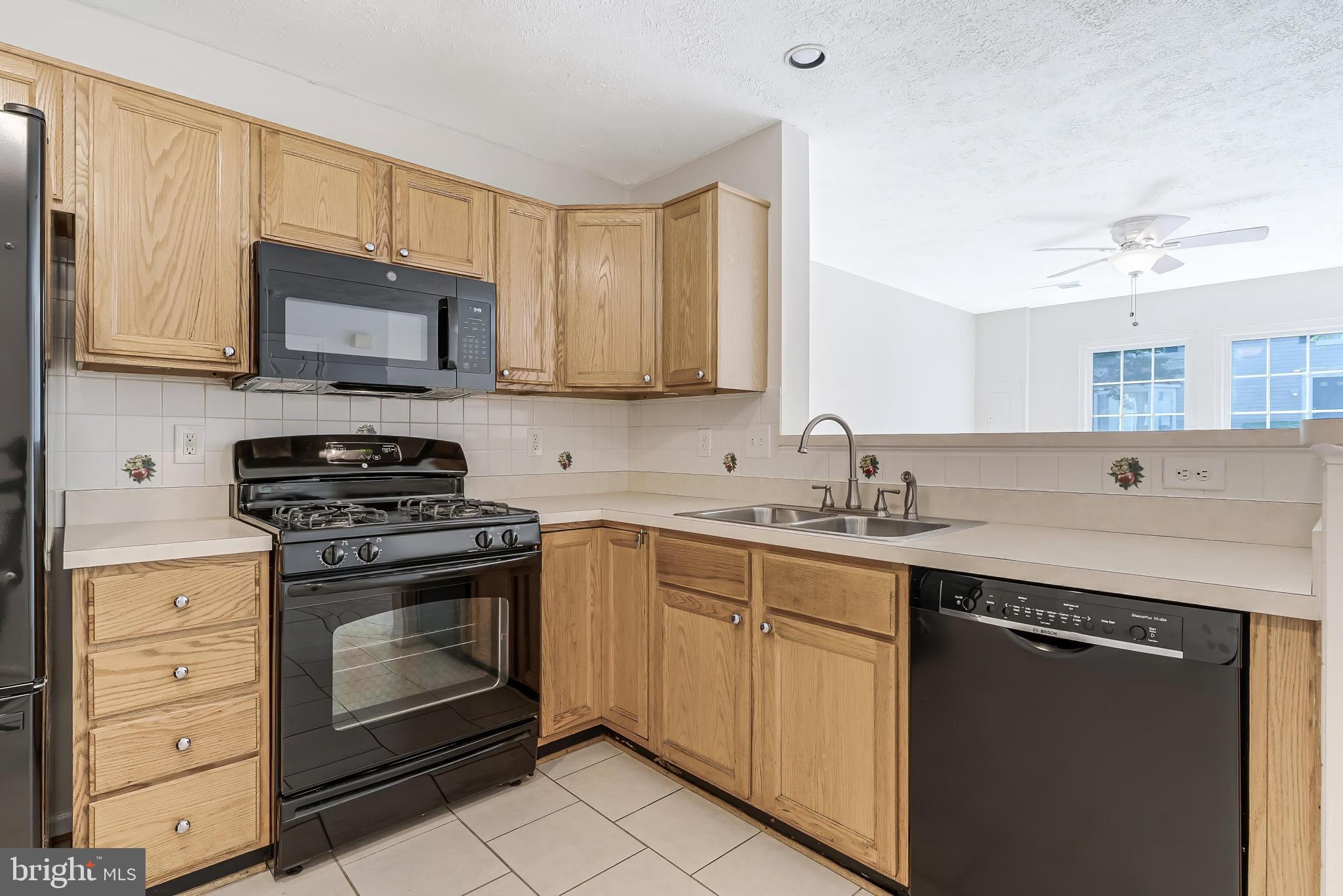 9325 Witch Hazel Way