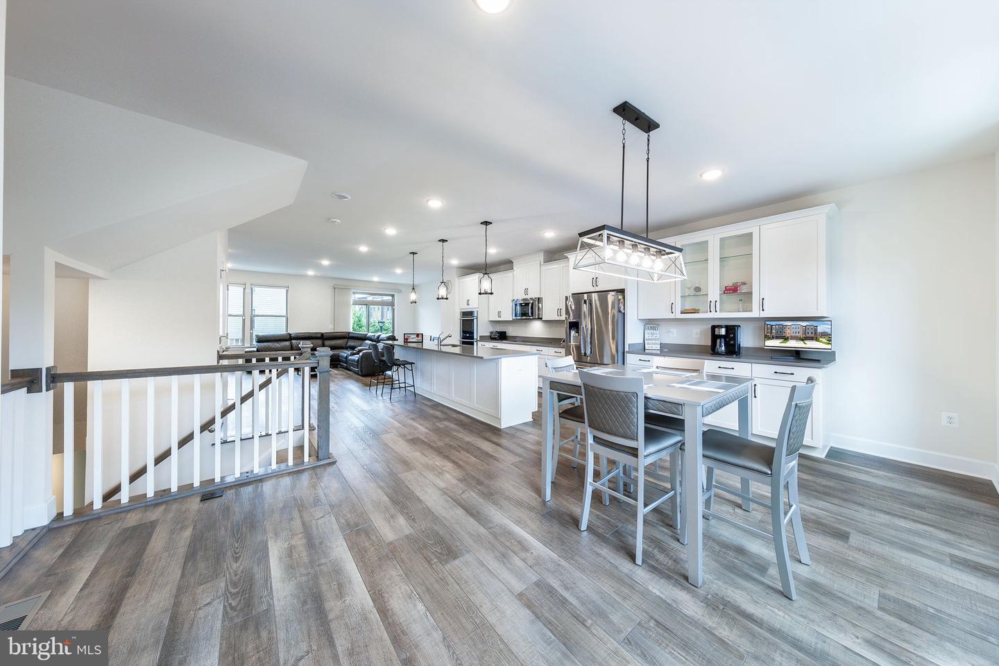 10567 Ratcliffe Trl
